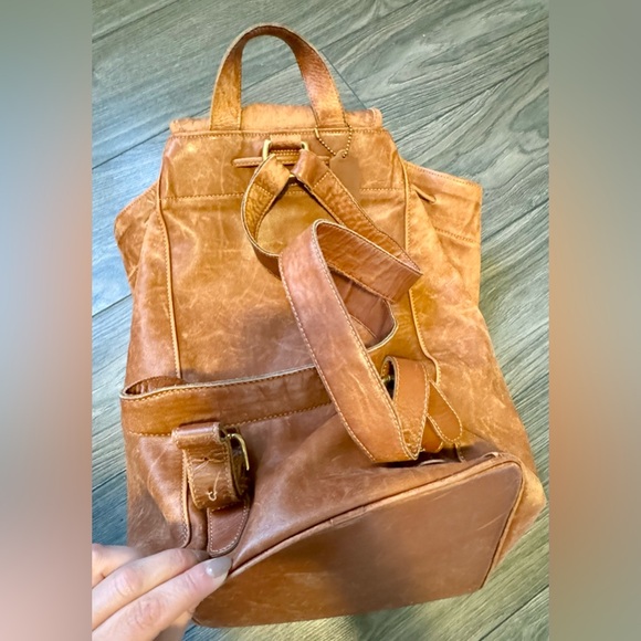 Coach leather backpack - Picture 2 of 4